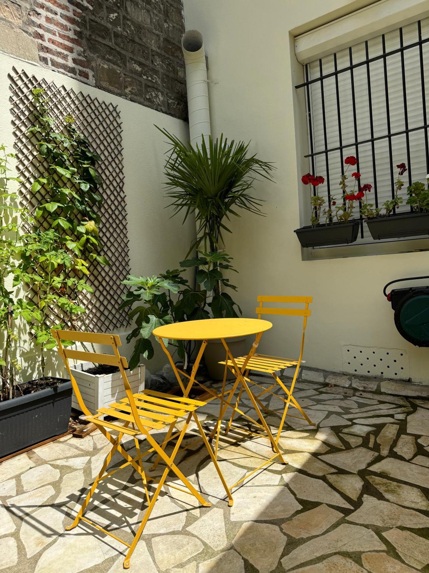 Hipotel Lilas Gambetta París Exterior foto
