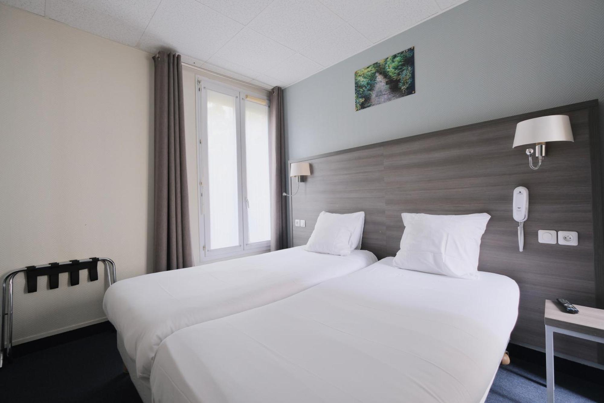 Hipotel Lilas Gambetta París Exterior foto
